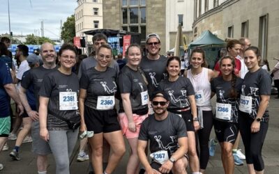 Laufschuhe an – Teamgeist voraus!
